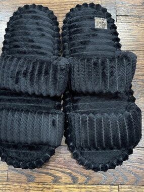 SLIPPERS FUZZY WOMENS DOUBLE STRAP OPEN TOE APPROX | US Women's 9.5-10 (42-43)